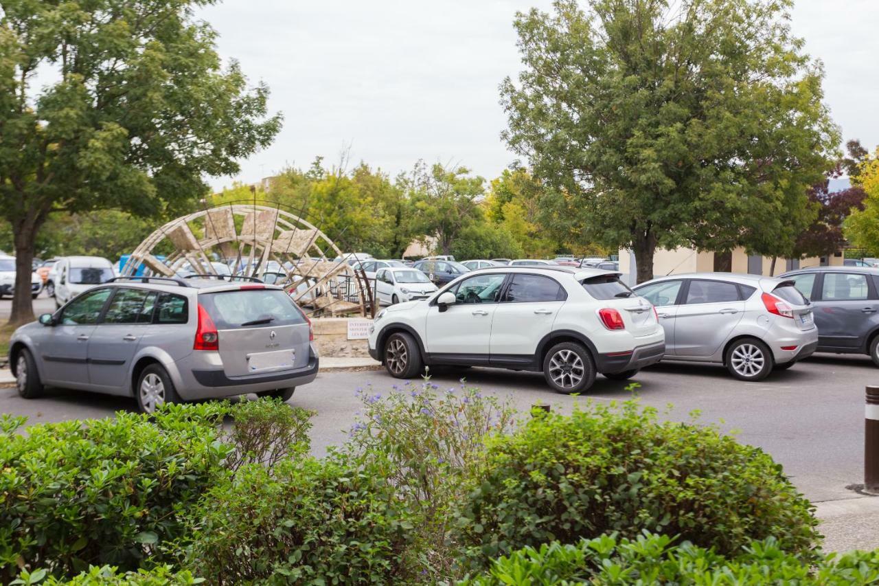 Studio Vaucluse Clovis LʼIsle-sur-la-Sorgue Exterior foto